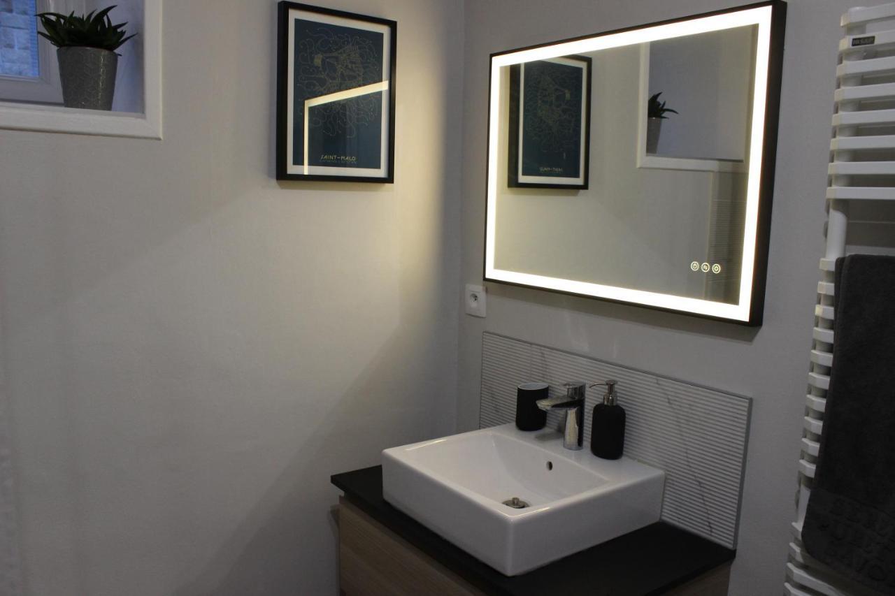 Intra-Muros - T2 La Grande Hermine Apartman Saint-Malo Kültér fotó